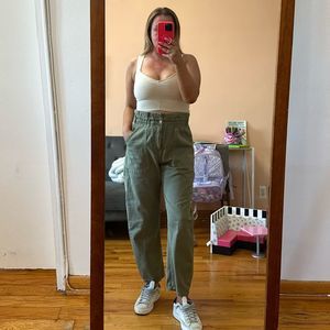 Zara women’s Paperbag High Rise Stretch Waist jeans size 8